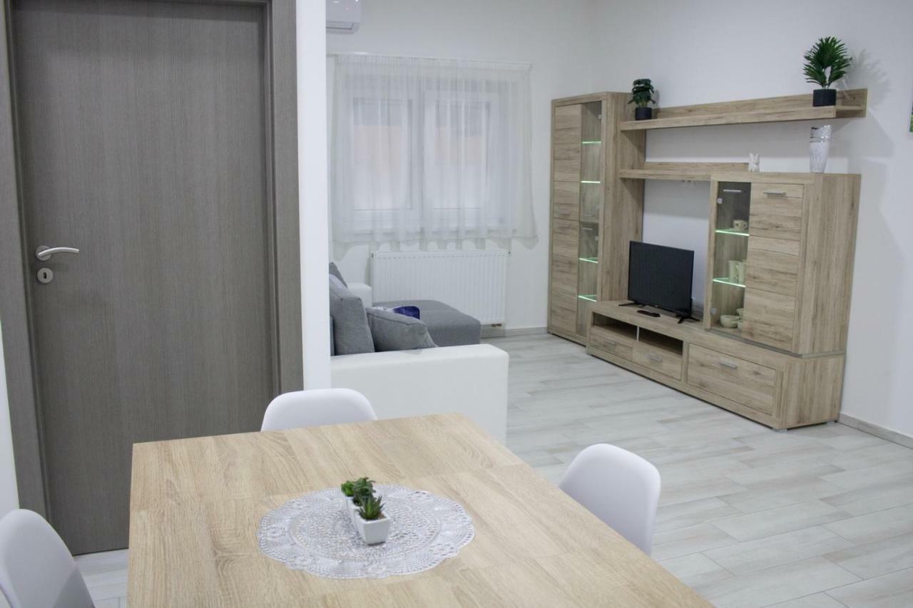 Trika Apartman Sárvár 외부 사진